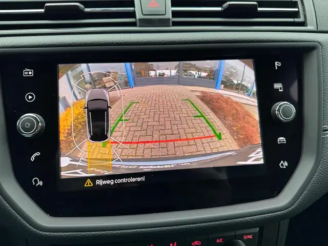 SEAT Arona 1.0 TSI Xcellence 2021 Benzine 24