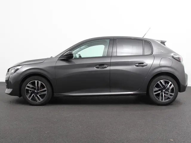 Peugeot 208 1.2 100pk Turbo Allure Pack 2023 Benzine 7