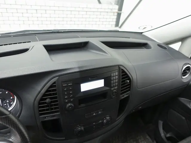 Mercedes-Benz Vito Functional Lang 2020 Diesel 31