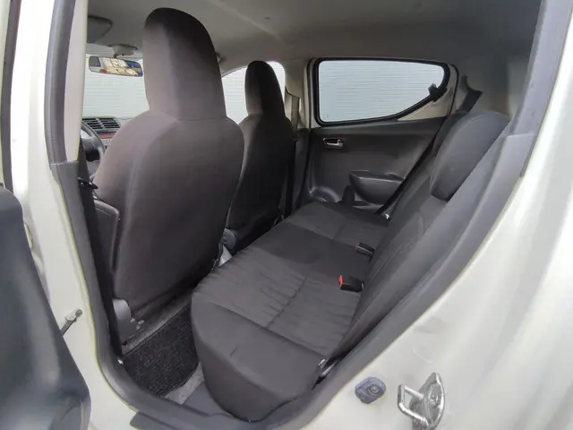 Nissan Pixo 1.0 Look 2013 Benzine 20