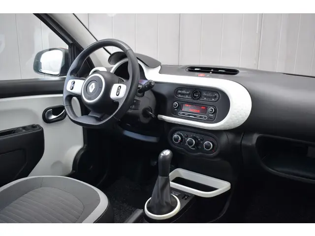 Renault Twingo 1.0 SCE Collection 2018 Benzine 2