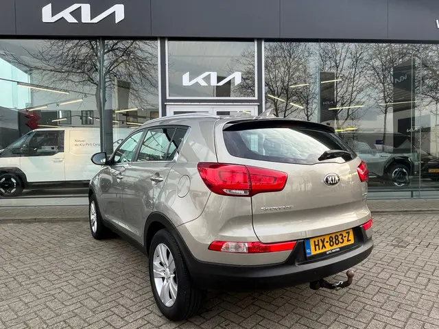 Kia Sportage 1.6 GDI X-treme ComfortLine 2016 Benzine 3