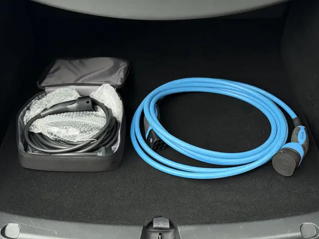 Tesla Model Y Long Range AWD Dual 2023 Elektrisch 9