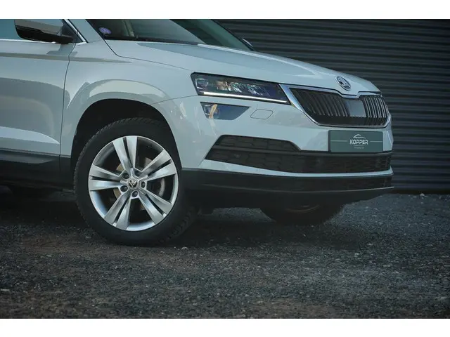 Škoda Karoq 1.5 TSI ACT Style Business 2019 Benzine 21