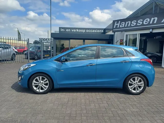 Hyundai i30 1.6 GDI i-Catcher 2012 Benzine 2