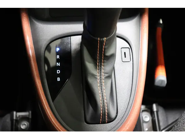 Toyota Aygo X Hybrid 115 pulse, 2026 Hybride Benzine 28