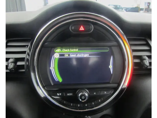 MINI Cooper Mini 1.5 Automaat Chili 2016 Benzine 51