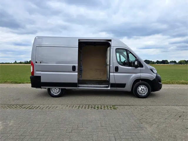 Peugeot Boxer 2.2 BlueHDi L2 H2 2022 Diesel 27