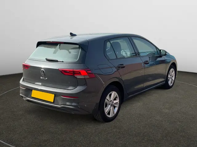 Volkswagen Golf 1.0 TSI Life 2023 Benzine 25