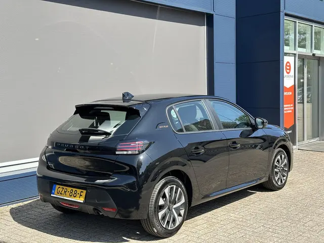 Peugeot 208 1.2 Style 2025 Benzine 4