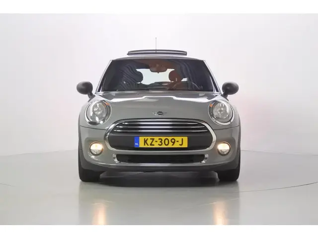 MINI One Mini 102pk BNS 2017 Benzine 37
