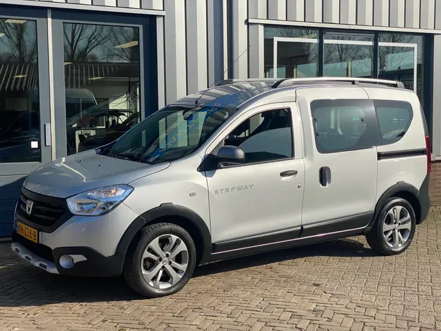 Dacia Dokker 1.2 TCe S&S Stepway 2017 Benzine 4