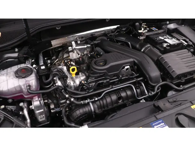 Audi Q2 35 TFSI 150PK S Edition 2025 Benzine 17