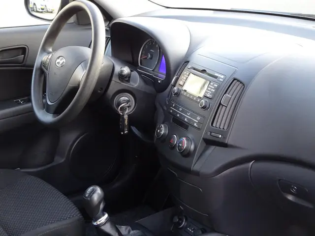 Hyundai i30 1.4i i-Drive Cool Airco 2012 Benzine 6
