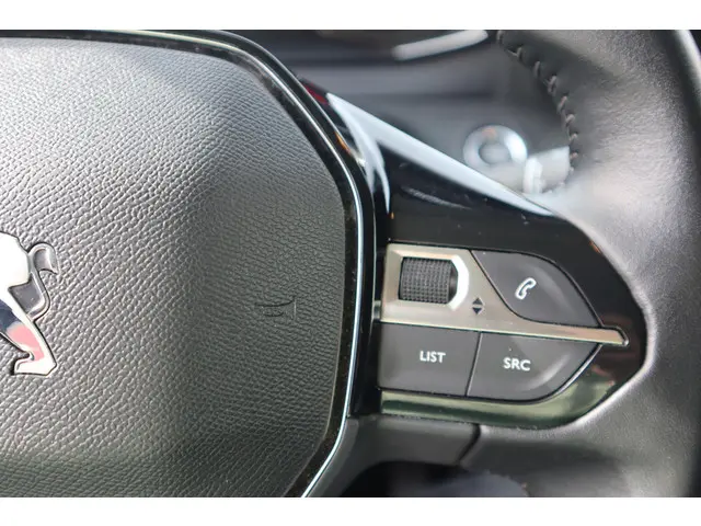 Peugeot 208 1.2 100PK BLUE LEASE ALLURE 2021 Benzine 30