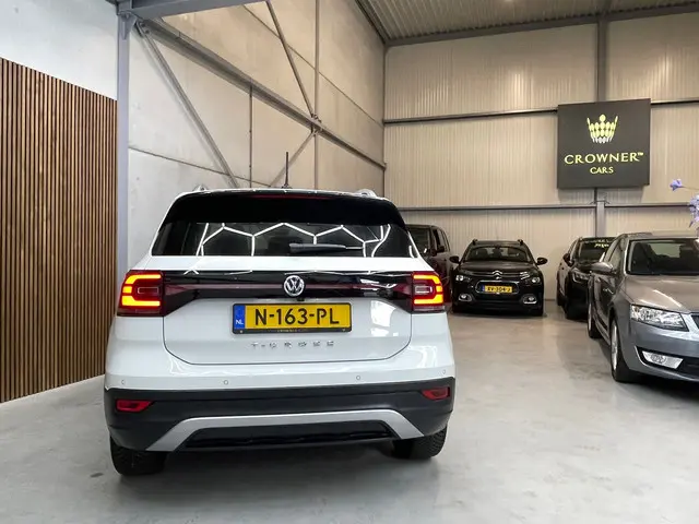 Volkswagen T-Cross 1.0 TSI Style AUTOMAAT 2019 Benzine 6
