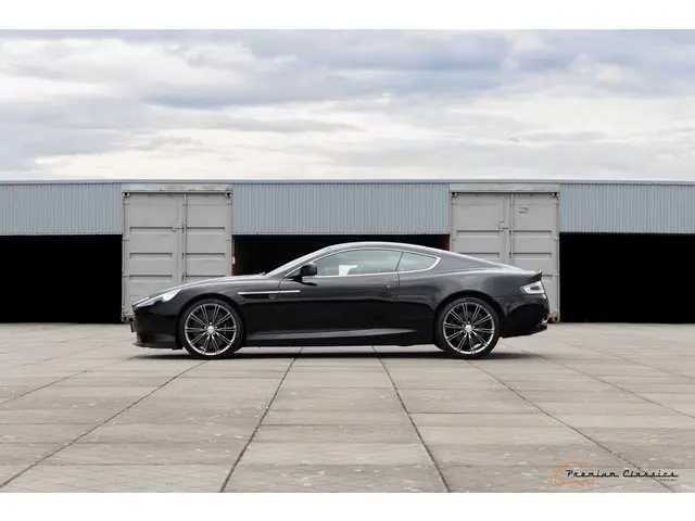 Aston Martin V12 Virage 6.0 V12 2012 Benzine 32