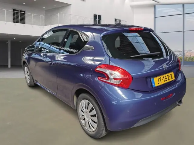 Peugeot 208 1.4 VTi Active 2012 Benzine 4