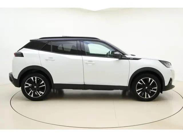 Peugeot 2008 1.2 PureTech GT Pack 2021 Benzine 9