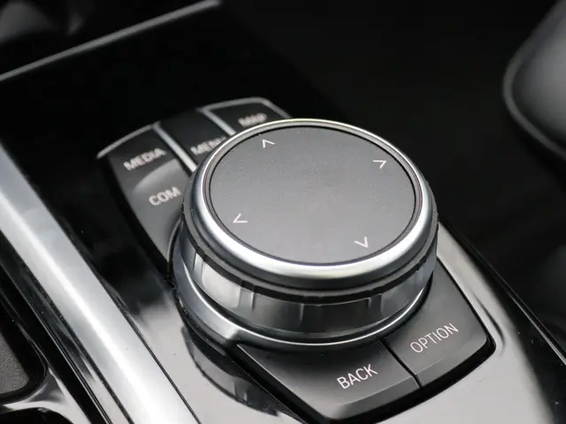 BMW iX3 80 kWh 2021 Elektrisch 26