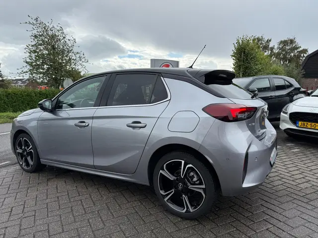 Opel Corsa 1.2 Ultimate 100PK RIJKLAARPRIJS! 2023 Benzine 5