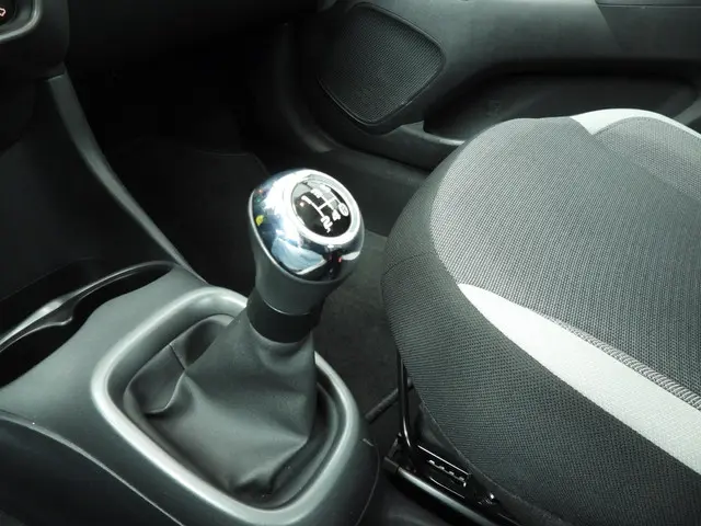 Toyota Aygo 1.0 VVT-i x-play 2022 Benzine 16