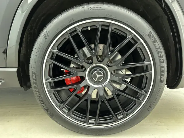 Mercedes-Benz GLS AMG 63 4MATIC+ 2024 Hybride Benzine 38