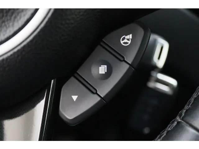 Kia Carens 1.6 GDi ExecutiveLine 7p. 2016 Benzine 39