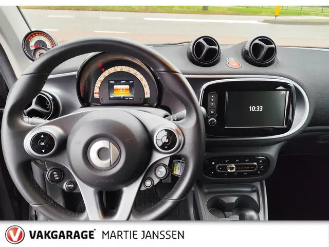 Smart Fortwo EQ Comfort PLUS 18 kWh - 2019 Elektrisch 12