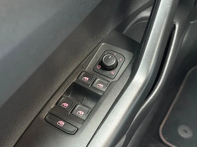 Volkswagen Polo 2.0 TSI GTI 2019 Benzine 33