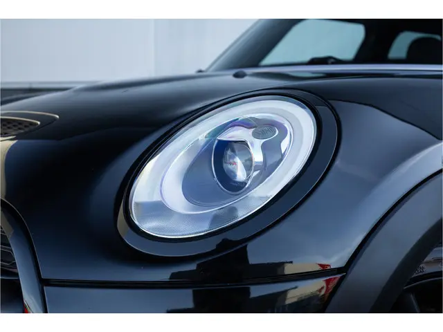 MINI Cooper S Mini Chili Serious Business 2015 Benzine 38