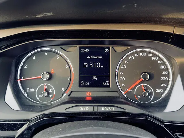 Volkswagen Polo 1.0 TSI Comfortline 2020 Benzine 17