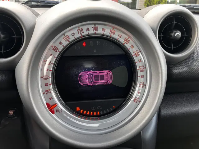 MINI Countryman 1.6 Cooper S ALL4 Pepper 2012 Benzine 36