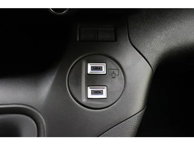 Opel Combo 1.5 BlueHDi 100 S&S L1 2024 Diesel 8