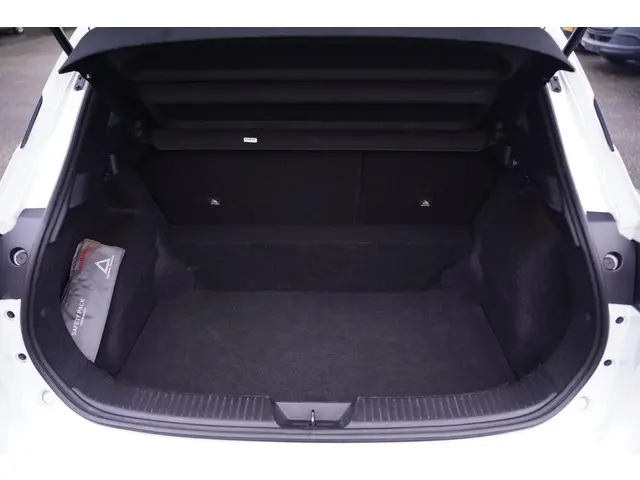 Nissan QASHQAI 1.3 MHEV Business Access 2022 Benzine 10