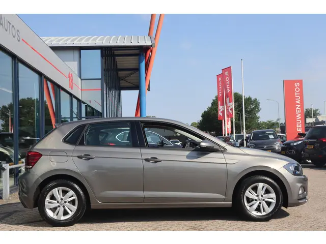 Volkswagen Polo 1.0 TSI Highline 2020 Benzine 8