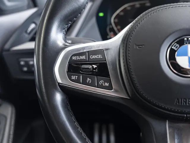 BMW 1 Serie 118i 2021 Benzine 21