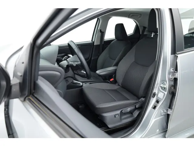 Toyota Yaris 1.5 Hybrid Active 2022 Hybride Benzine 3