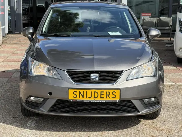 SEAT Ibiza 1.2 TSI Style met leer 2015 Benzine 16