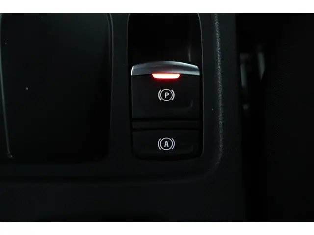 Renault Clio 1.0 TCe 90 GPF esprit Alpine 2024 Benzine 31