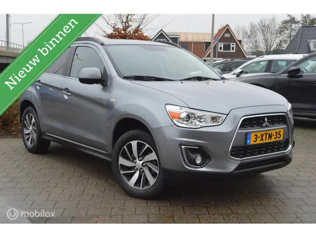 Mitsubishi ASX 1.6 Cleartec Invite+ 2014 Benzine 1