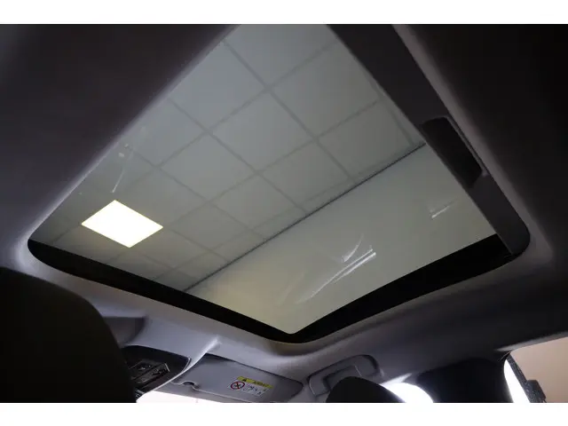 DS DS 4 e-Tense 225 'Etoile' 2024 Hybride Benzine 46