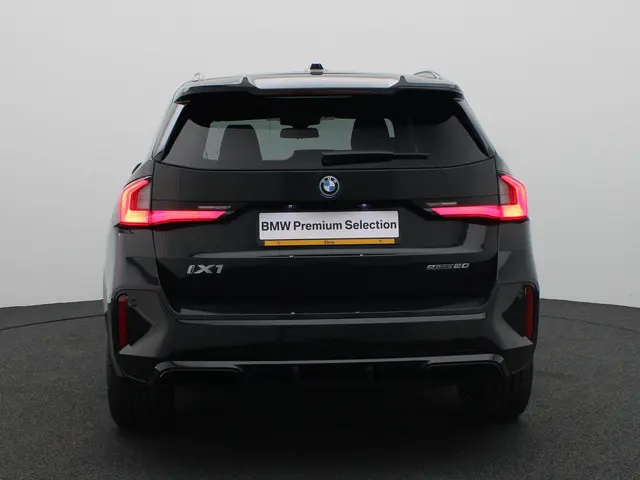 BMW iX1 eDrive20 2025 Elektrisch 5
