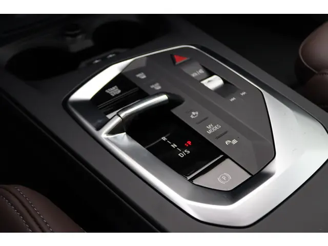 BMW 2 Serie Gran Coupé 220 2025 Benzine 13