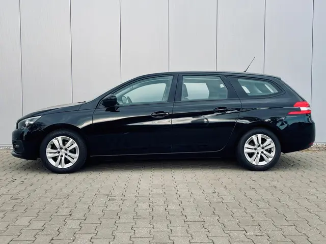 Peugeot 308 SW 1.5 BlueHDi Blue Lease Allure 2020 Diesel 2