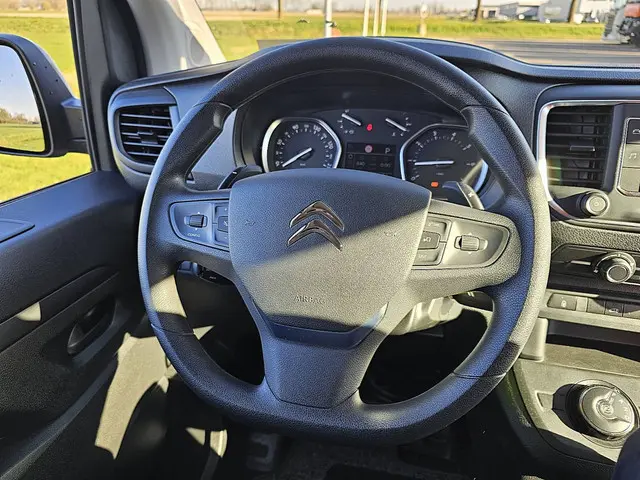 Citroën Jumpy 2.0 2023 Diesel 11