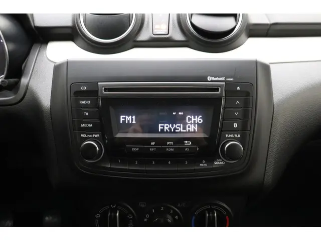 Suzuki Swift 1.2 Comfort 2020 Benzine 19