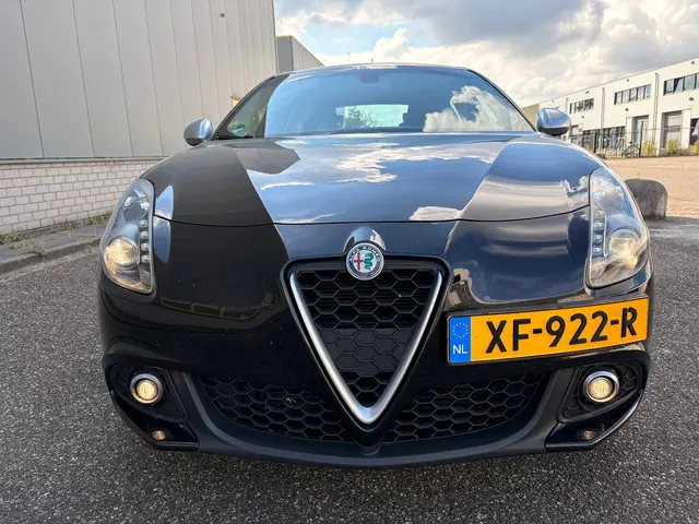 Alfa Romeo Giulietta 1.6 JTDm Super 2017 Diesel 6