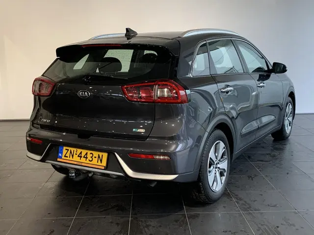 Kia Niro 1.6 GDi Hybrid DynamicLine 2019 Hybride Benzine 2