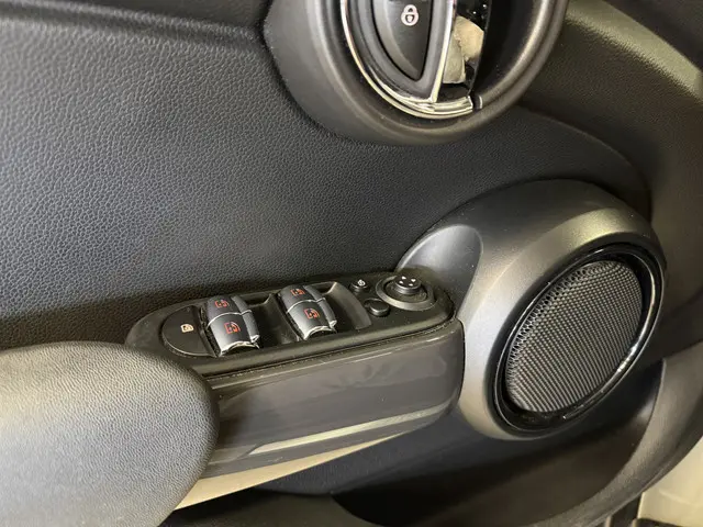 MINI One Mini 1.5 2018 Benzine 13